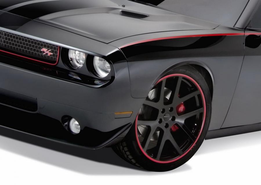  Dodge Challenger Blacktop Concept 2009 года  (фото 3 из 6)